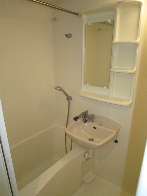 バス／シャワールーム等 エステムプラザ日本橋弐番館401