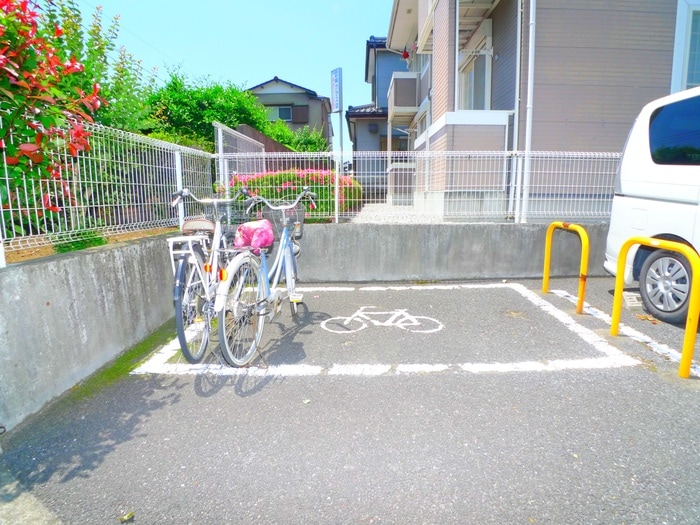 駐輪場 ウエストヒルズＳＨＯＮＡＮⅡ