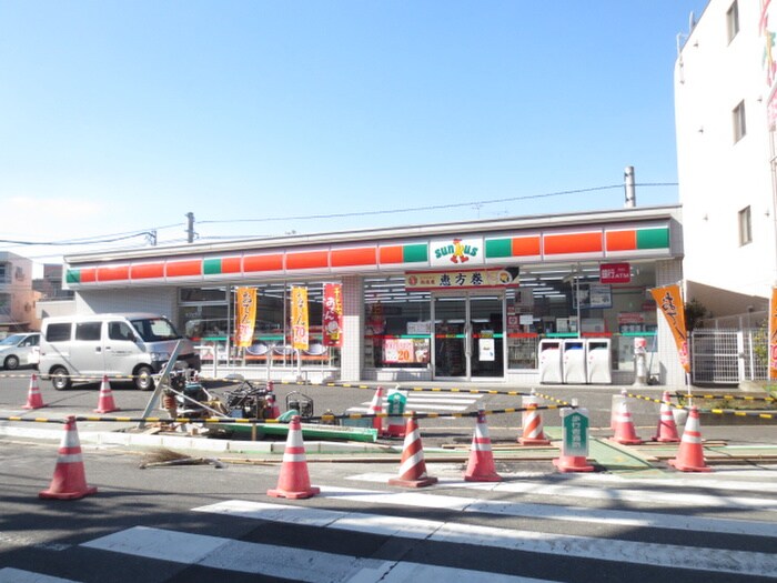 サンクス 西ヶ原4丁目店(コンビニ)まで160m エステ－ト西ヶ原