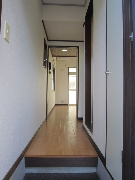 玄関 リバ－・グリ－ン