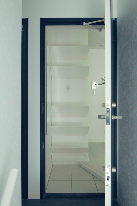 玄関 ＦＬＡＴ－Ａ