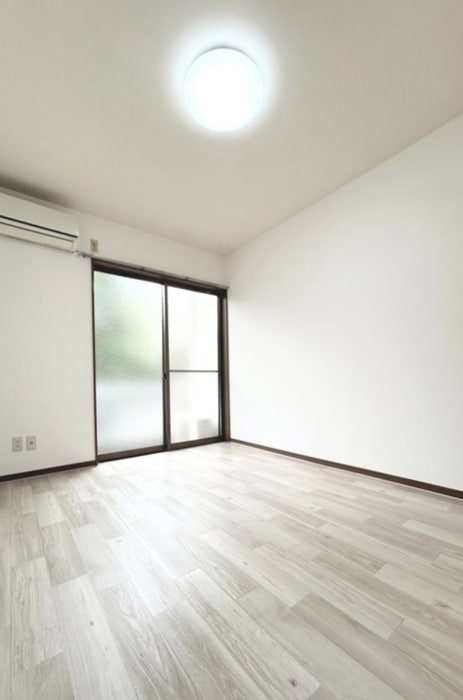 居室 メゾンプルミエ