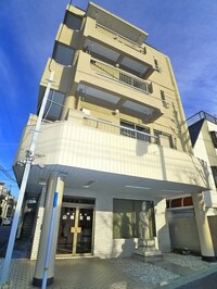 コーポヤマザキ