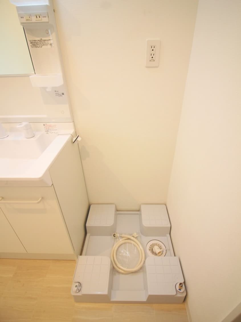 洗濯機置場 Jガーデン日進町