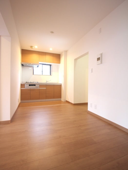 キッチン サイレンス大森西（101）