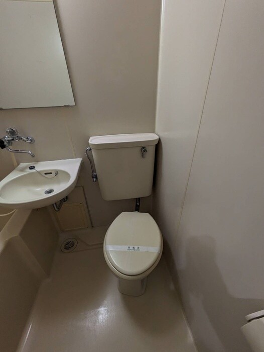 トイレ シティメゾン川本