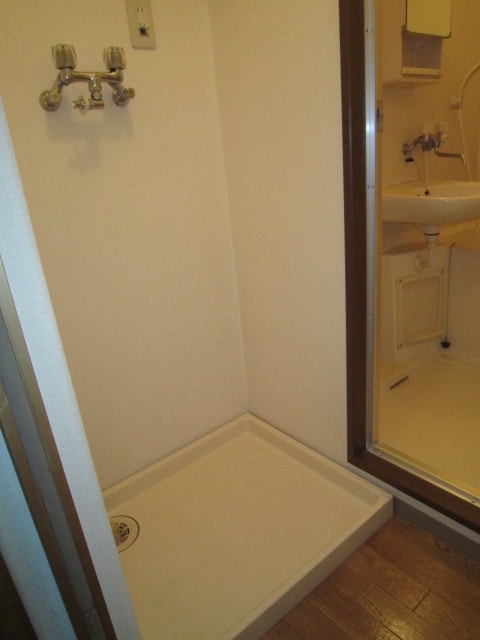 洗濯機置場 パ－クヒルズ田園調布