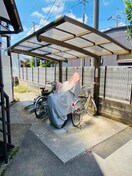 駐輪場 実徳ハイツ