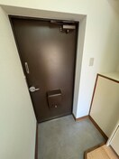 玄関 成城フォーラム