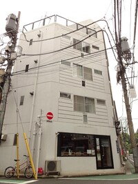 カサド並木(202)