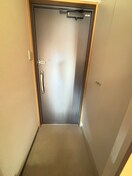 玄関 グリ－ンコ－ト中野(403)