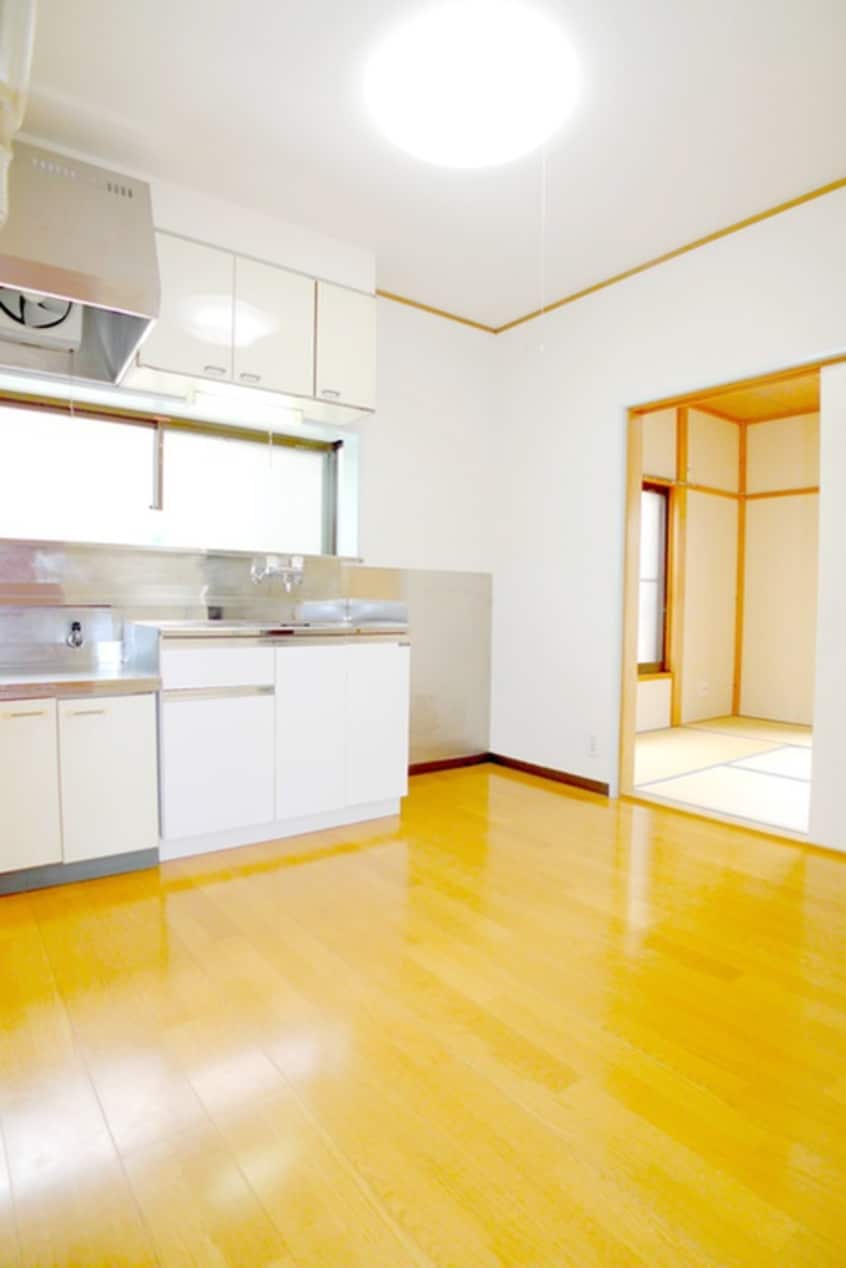 居室 オバタハイツ