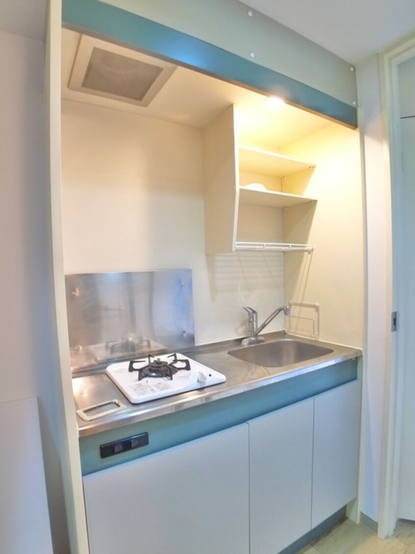 キッチン リバーフロントプラザ