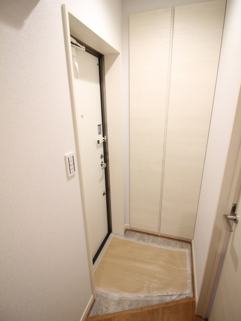 玄関 ラ・フォリア成城