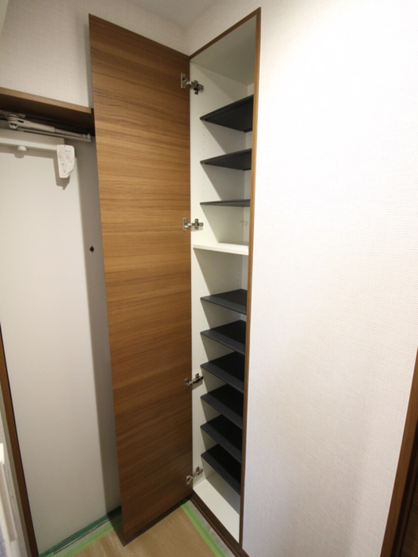 靴箱 ラ・フォリア成城