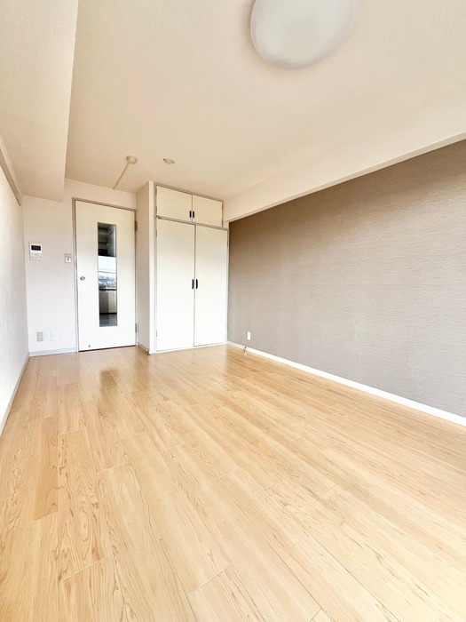 居室 ヤンズパレス