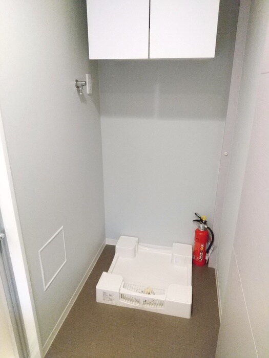 洗濯機置場 正金アパートメント入船