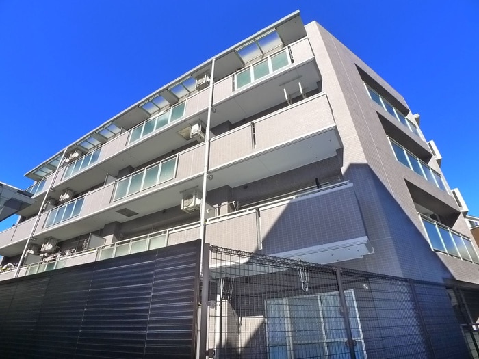 外観写真 ｺﾝﾌｫ-ﾄﾊﾟﾚｽ