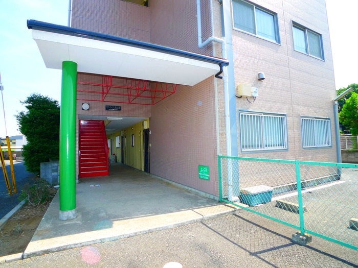 エントランス部分 サンライズ西上尾