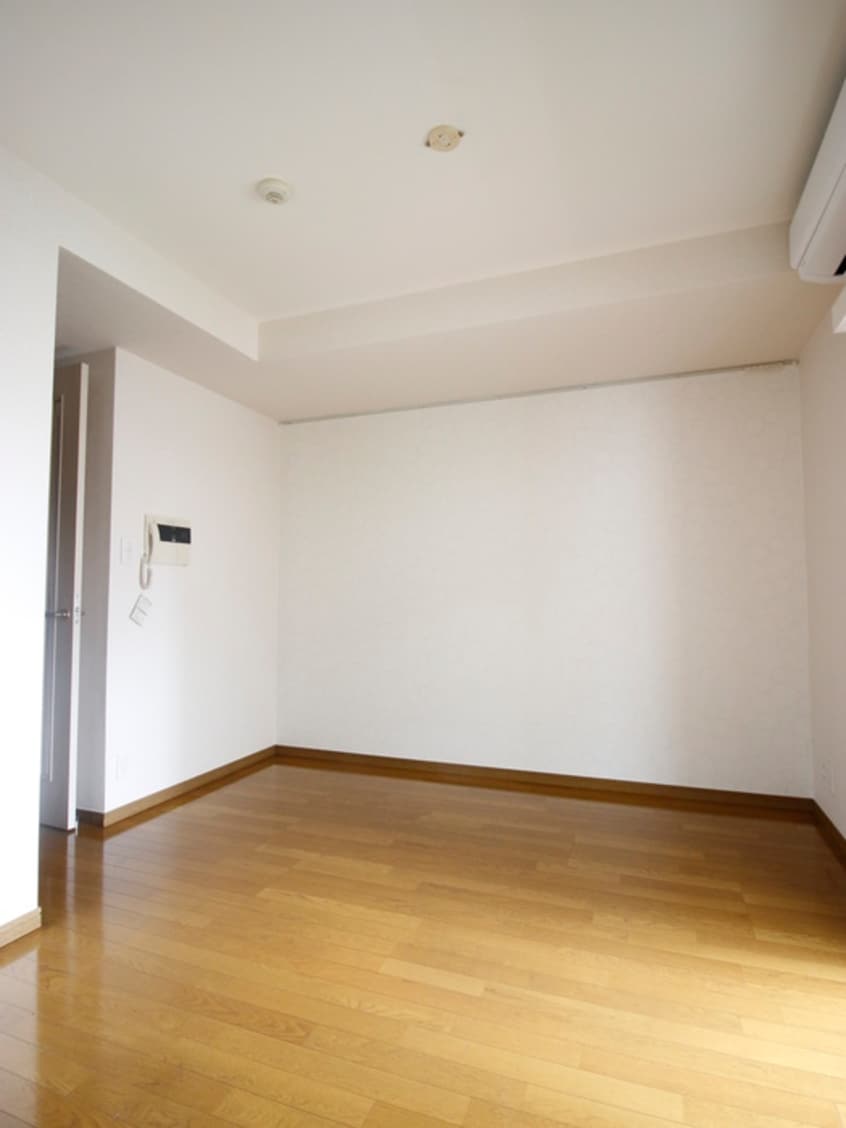 居室 アクロス赤坂(802)