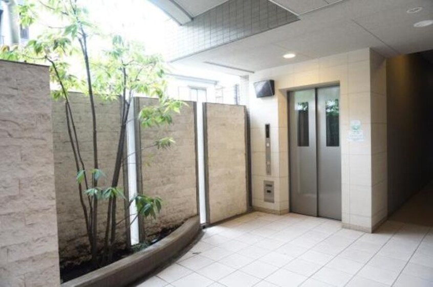 エントランス部分 エーデルブルク