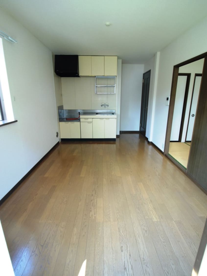 居室 ﾄﾞｴﾙせんげん台壱番館