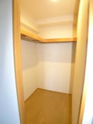 収納 ｱｸｱﾌｫﾚｽﾀ･ﾙﾈ稲毛　ﾌｫﾚｽﾀ棟(1105)