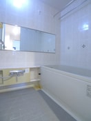 バス／シャワールーム等 ｱｸｱﾌｫﾚｽﾀ･ﾙﾈ稲毛　ﾌｫﾚｽﾀ棟(1105)