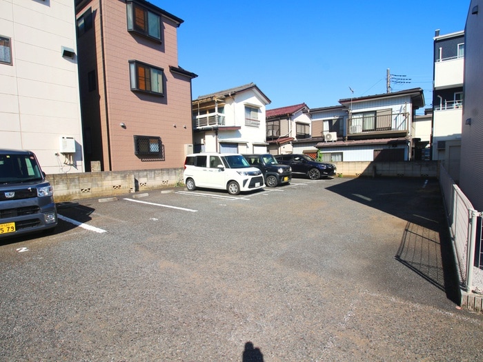 駐車場 フローリッシュ・ガーデン