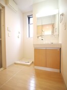 洗濯機置場 フローリッシュ・ガーデン