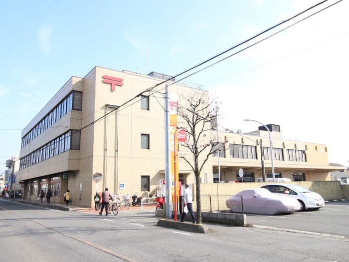 三芳郵便局(郵便局)まで650m フローリッシュ・ガーデン