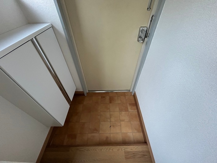 玄関 岡村ビル