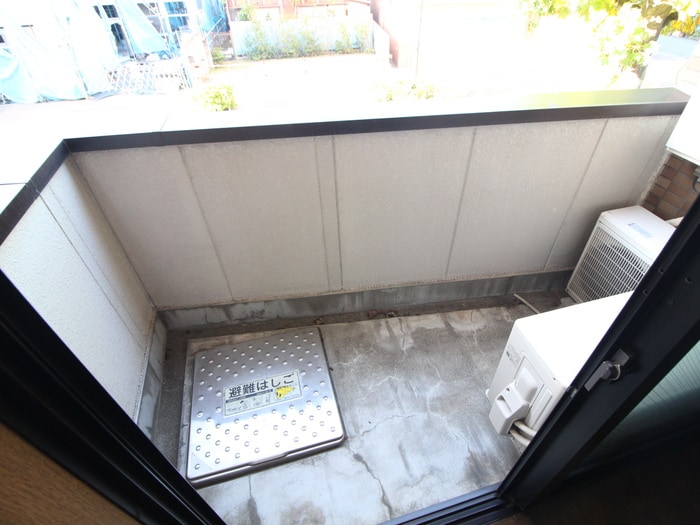 ベランダ・バルコニー グリシン中原