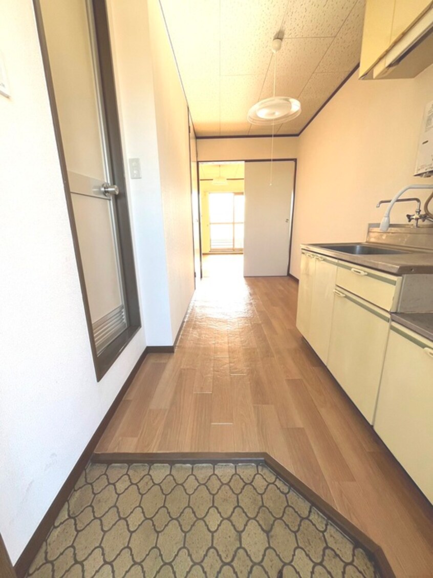 玄関 メゾンフロレアル