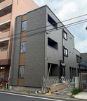 建築中