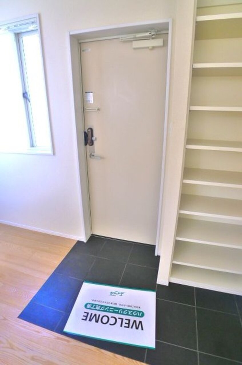 玄関 Ｒｏｃｈｅｒ