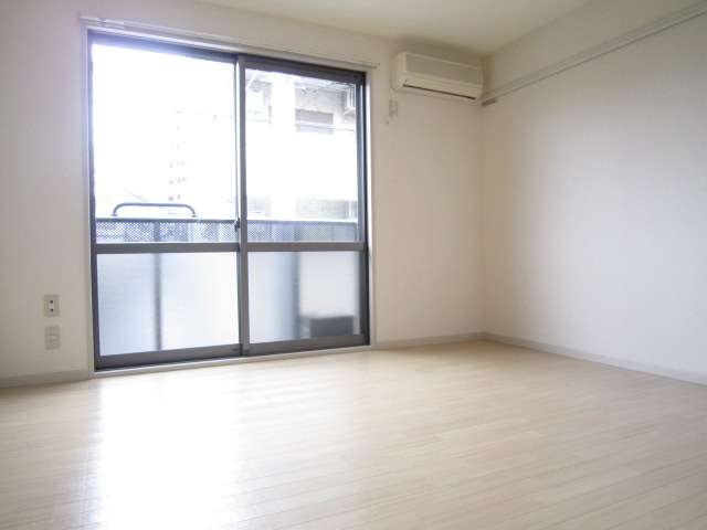 居室 サンハイツ