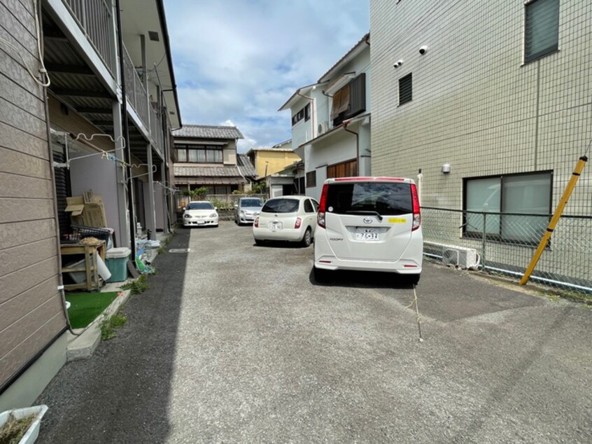 駐車場 加藤ハイツ