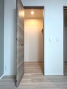 収納 グラナーデ興野