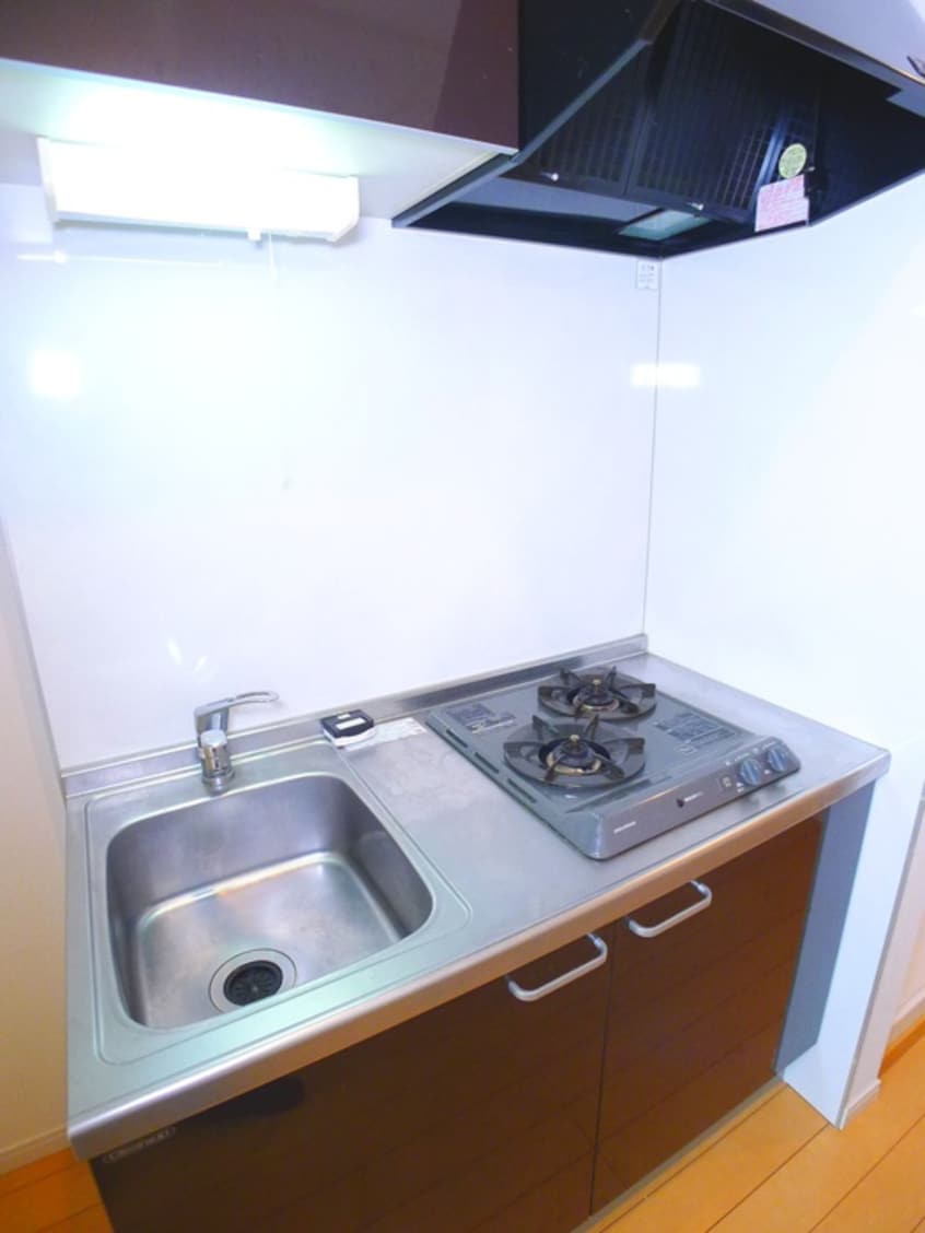 キッチン Ｙ　Ｓ　ＣＯＵＲＴ