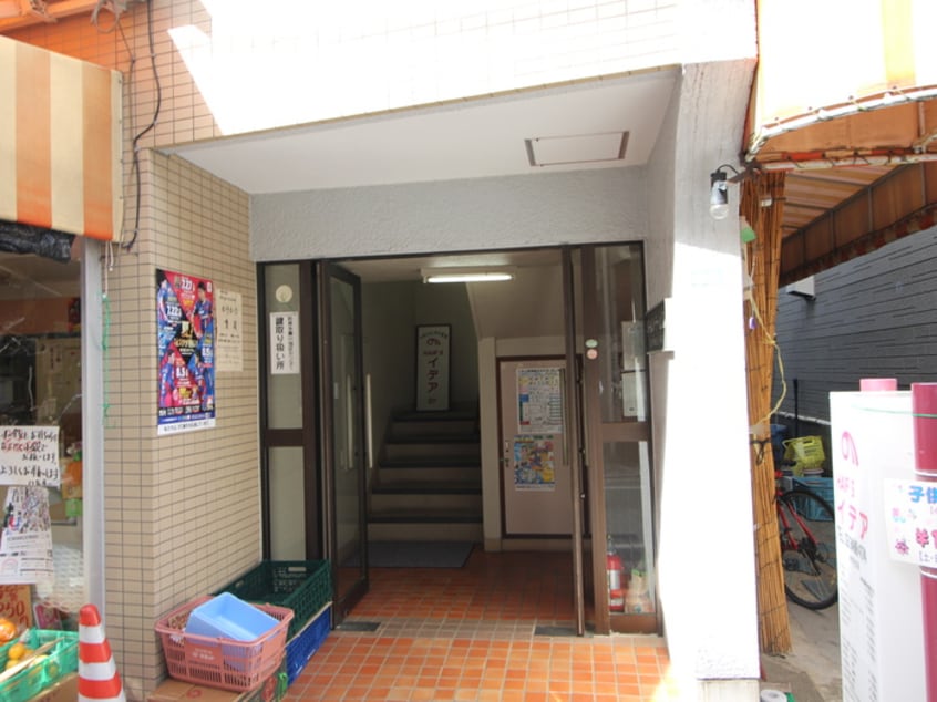 エントランス部分 パ－ルシティ山口