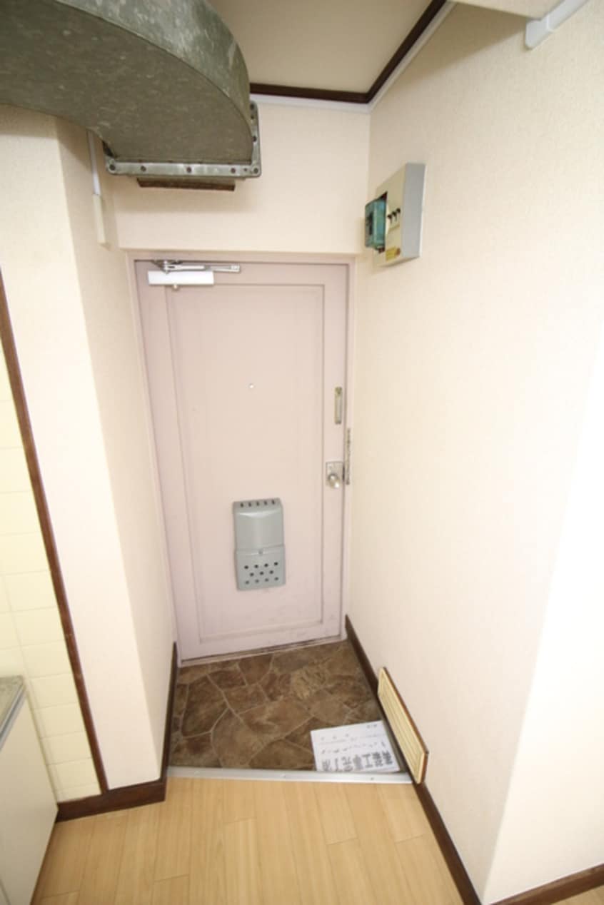 玄関 パ－ルシティ山口