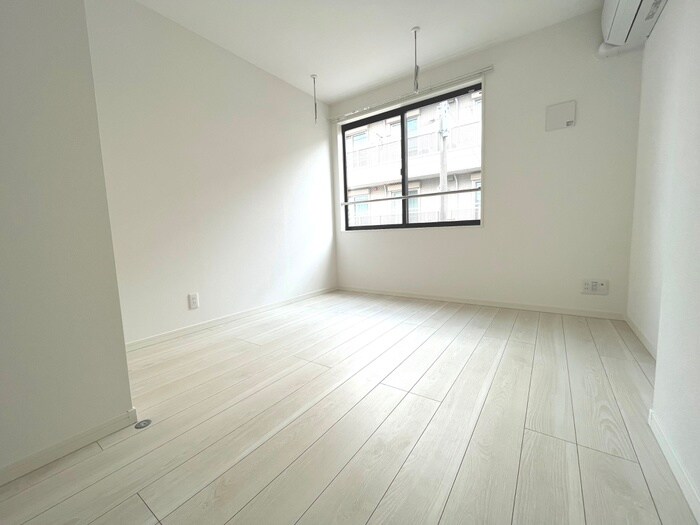 居室 フィオーレ栗原