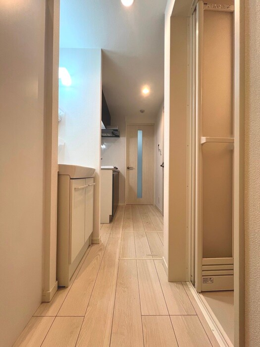 廊下 フィオーレ栗原