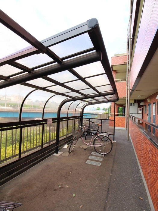 駐輪場 グリーンヒル成城