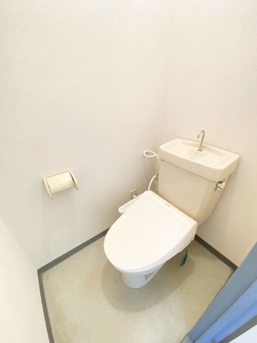 トイレ ＢＥＲＧＬＡＮＤ春日