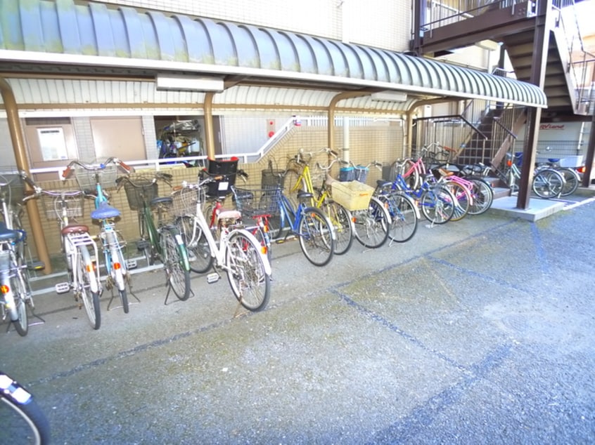 駐輪場 ヒルフォレスト南流山