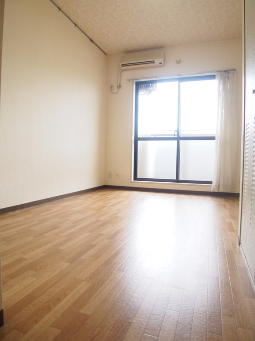 居室 ア－バンベルテ