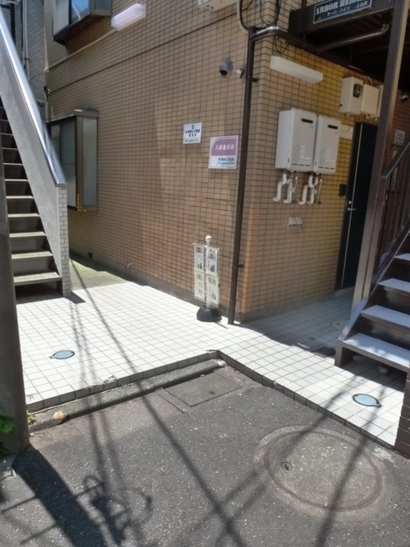 エントランス部分 アーバ・ハイツ上北沢
