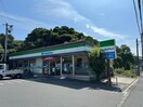 ファミリーマート 葉山町店(コンビニ)まで130m ベルハウス